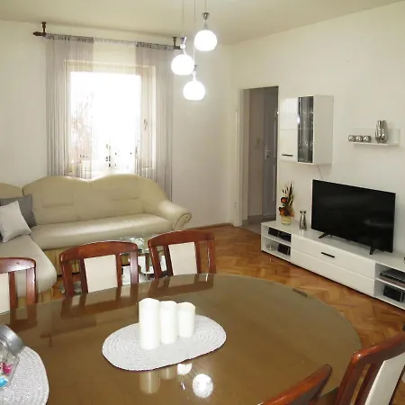 Apartment Haus Visnja